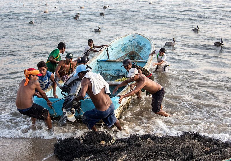 File:Acapulco fishermen.jpg