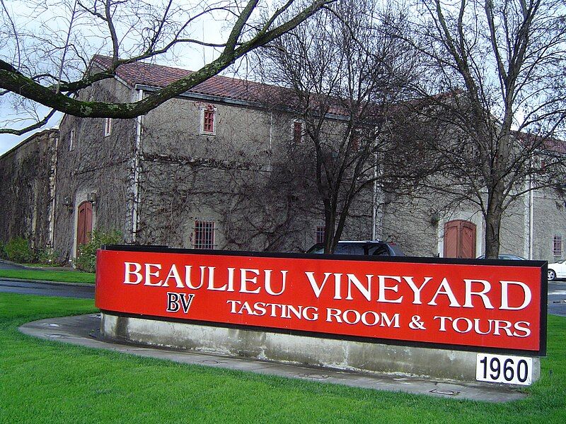 File:Beaulieu Vineyard.jpg