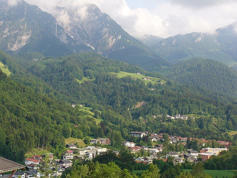 File:Berchtesgaden.jpg