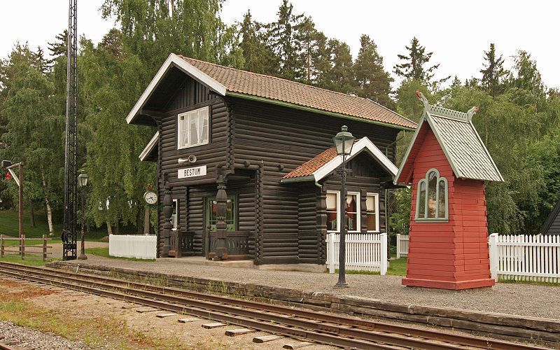 File:Bestum stasjon Jernbanemuseet.jpg