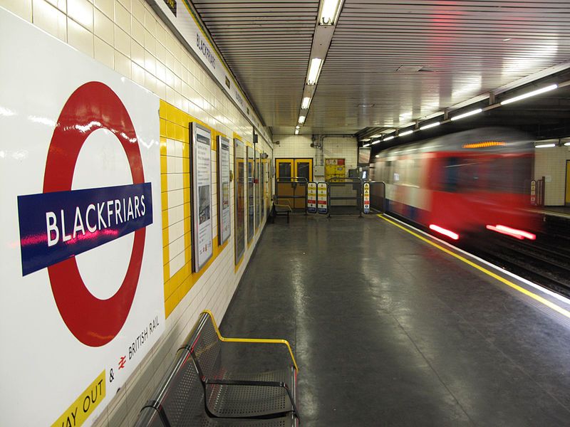 File:Blackfriars station (6960331031).jpg