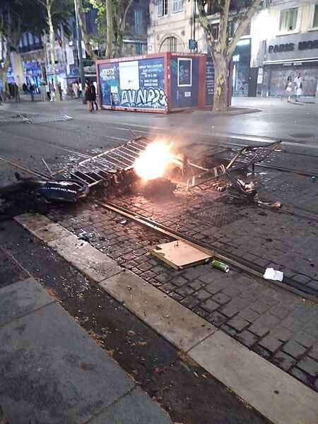 File:Burning rubbish.jpg