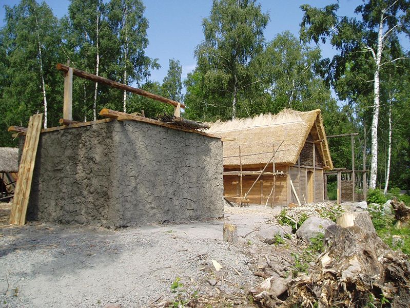 File:Hus lera birka.jpg