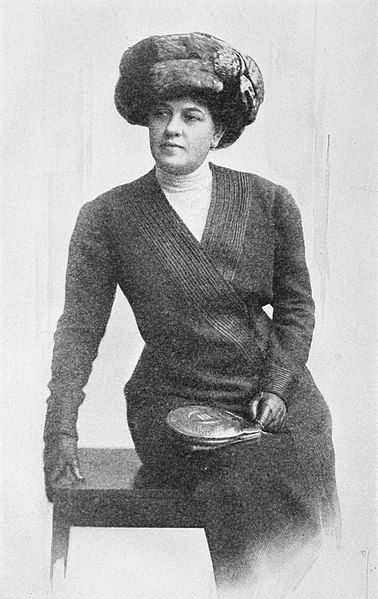 File:Mabel Gertrude Lewis.jpg