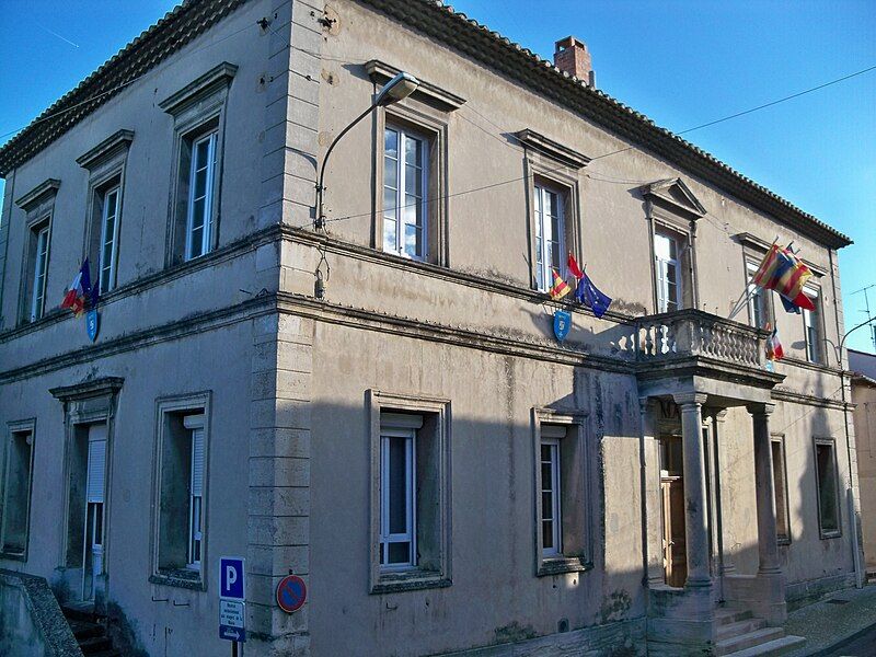 File:Mairie de Vedène.JPG