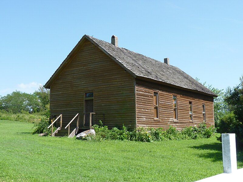 File:Modoc Mission Church.jpg