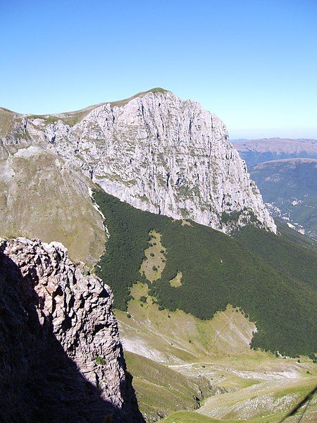 File:Monte Bove Sud.jpg