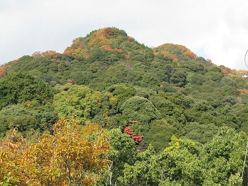 File:Mount Shigi1.jpg