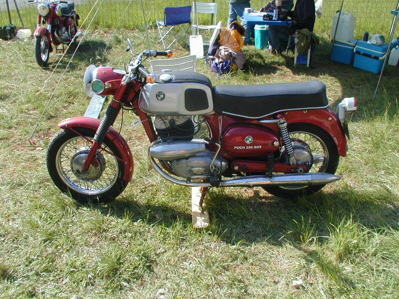 File:Puch motorcycle.jpg