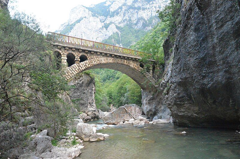 File:Rugova gorge.JPG