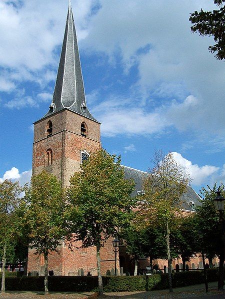 File:St-Maartenschurch Kollum NL.jpg