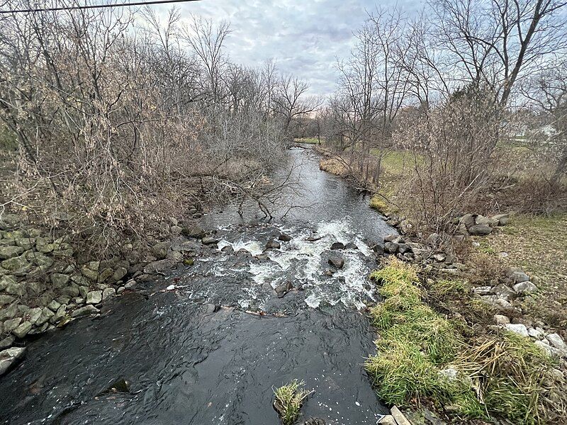 File:Ashippun River.jpg