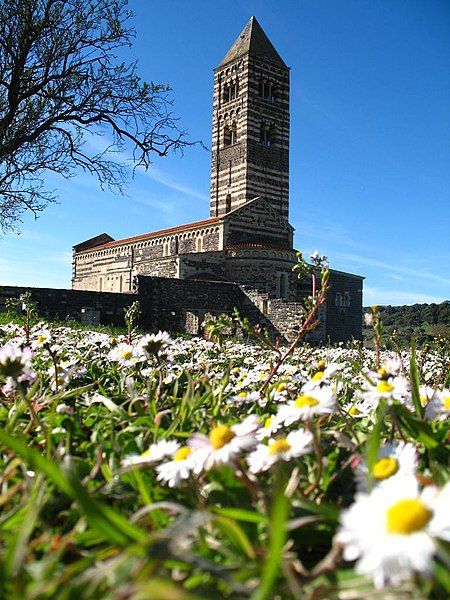 File:Basilica di Saccargia.jpg