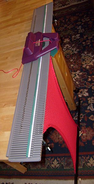 File:Home knitting machine.jpg