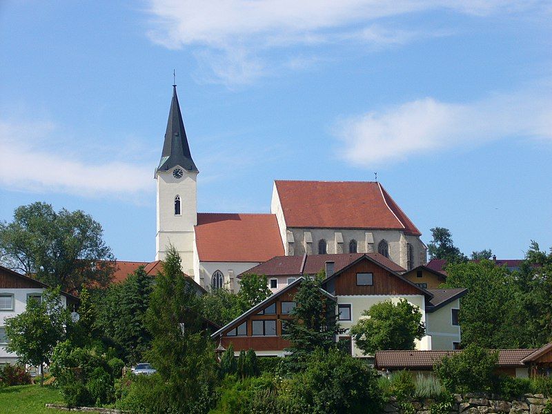 File:Krenstetten aussen.jpg