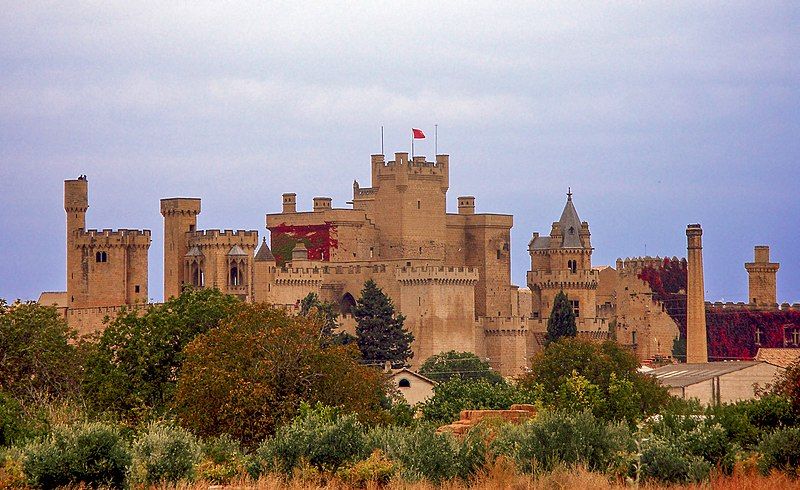 File:Palacio de Olite.JPG