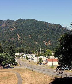 Powers, Oregon skyline