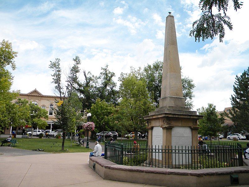 File:SantaFePlaza.JPG