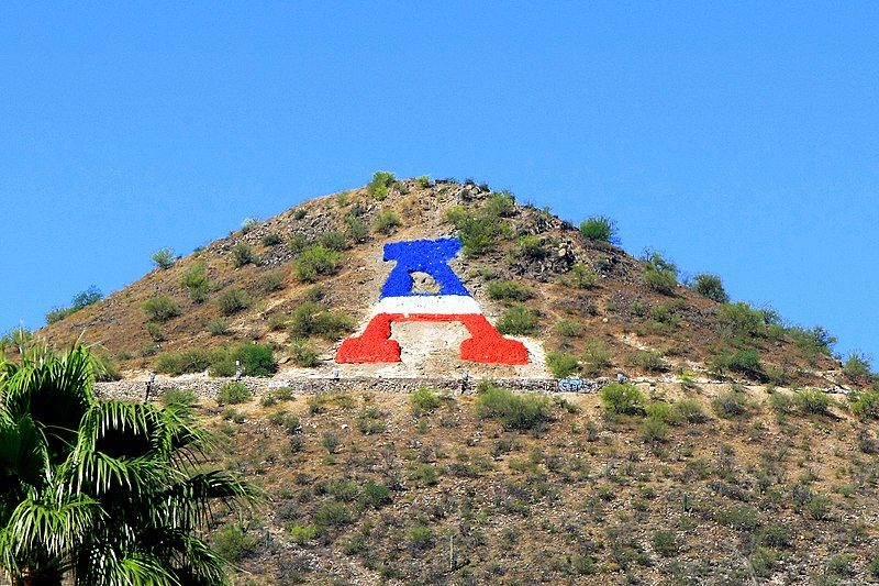 File:Sentinel Peak (Arizona).jpg