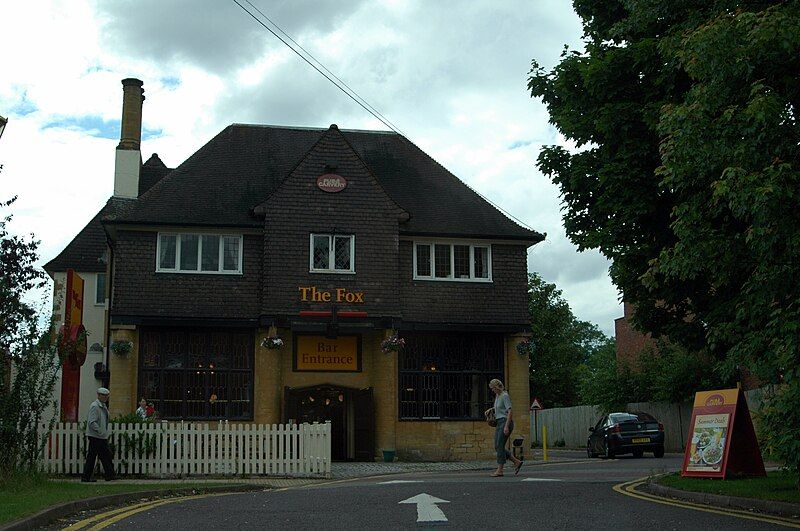 File:The Fox, Walmley.JPG