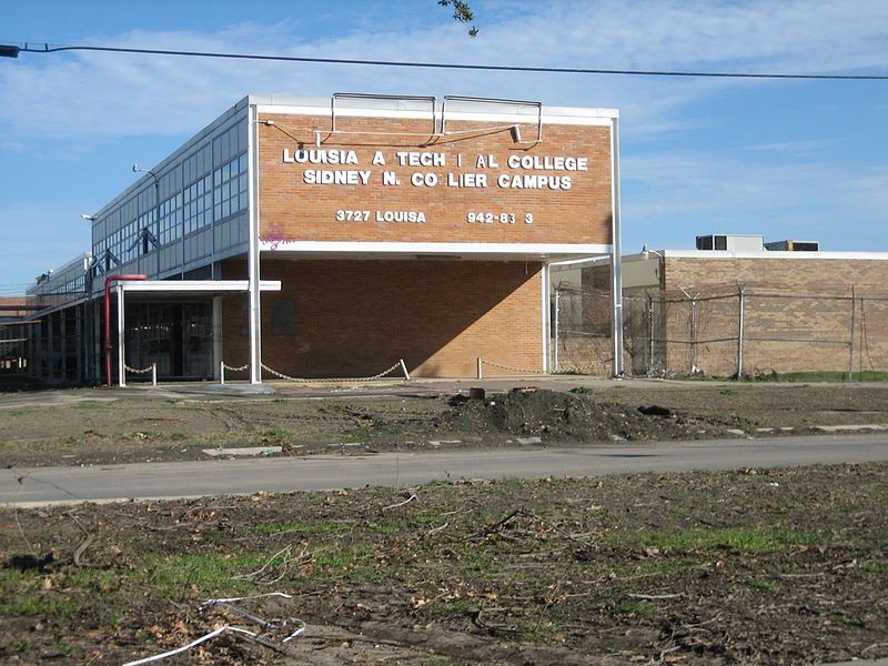 File:Up9th15Jan06LouisiaTechCollege.jpg