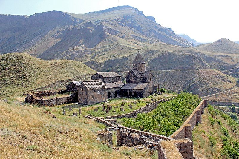 File:Որոտնավանք 2 EmmaYSU.jpg