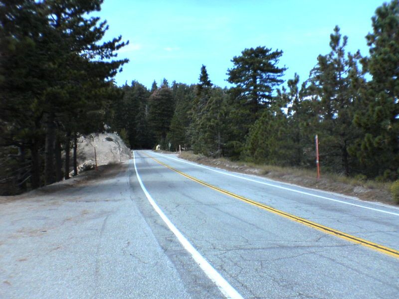 File:AngelesCrestHighway-002.jpg