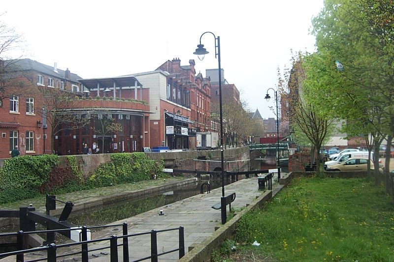 File:Canal Street, Manchester.jpg