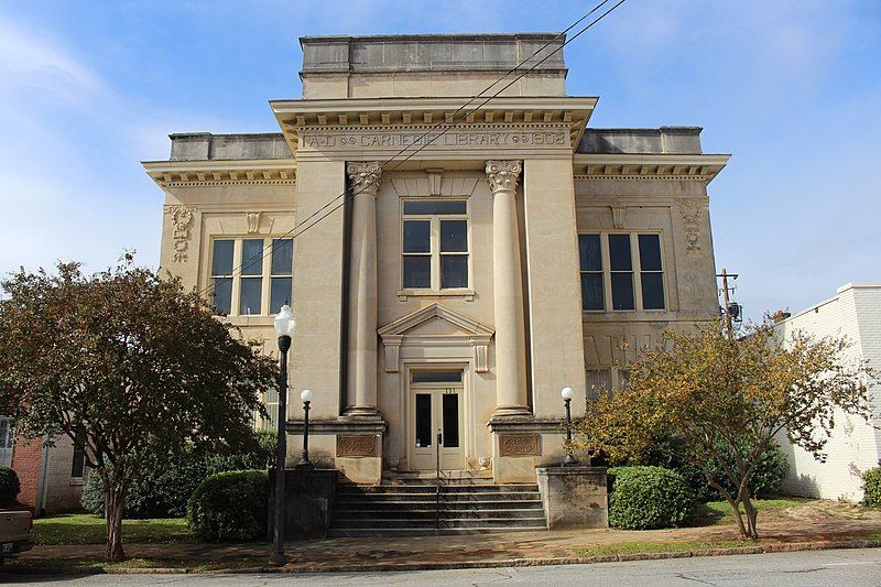 File:Carnegie Library, Americus.jpg