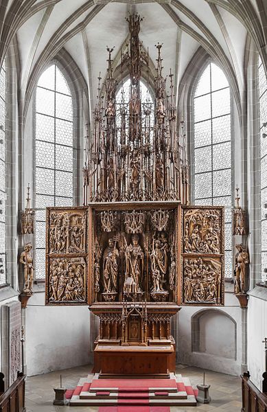 File:Gotischer Flügelaltar.JPG