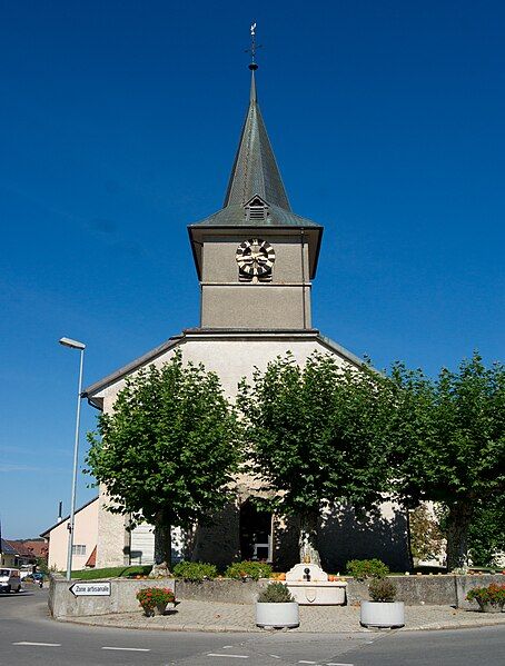 File:Goumoens-la-Ville - Eglise.jpg