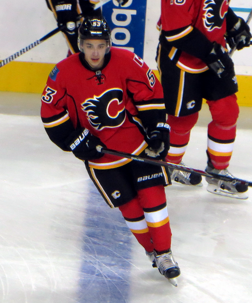 File:Johnny Gaudreau 141002.PNG