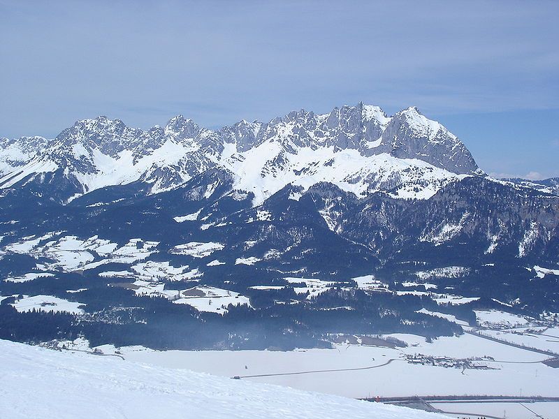 File:Kaisergebirge-süd.jpg