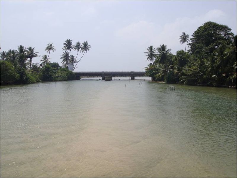 File:Kathaluwa Bridge Koggala.jpg