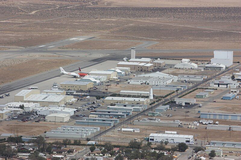 File:Kluft-photo-aerial-Mojave-Spaceport-Sept-2009-Img 0227.jpg