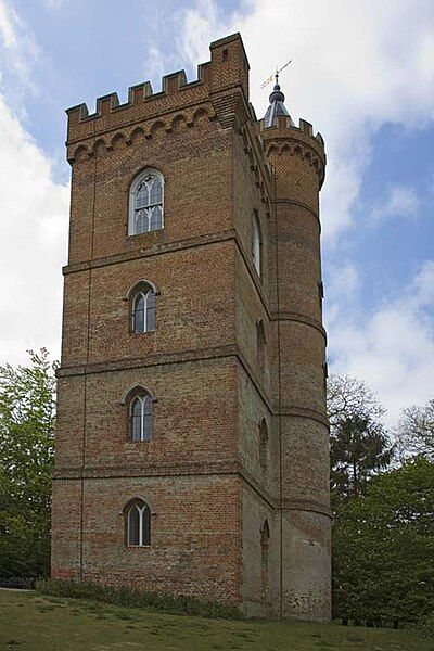 File:Painshill-GothicTower.jpg