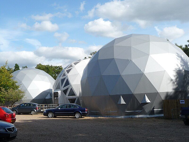 File:Planetarium Harewood 05.jpg