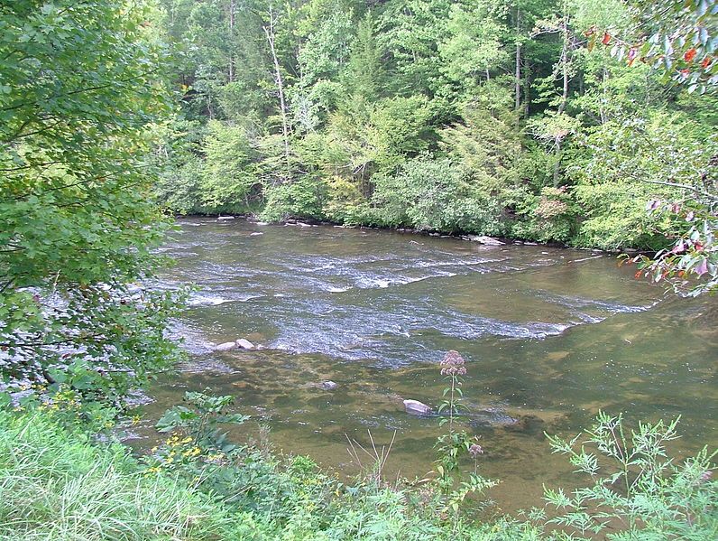 File:Tellico River.jpg