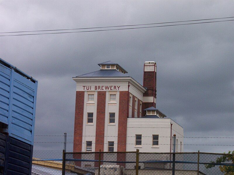 File:Tui Brewery Tower.jpg