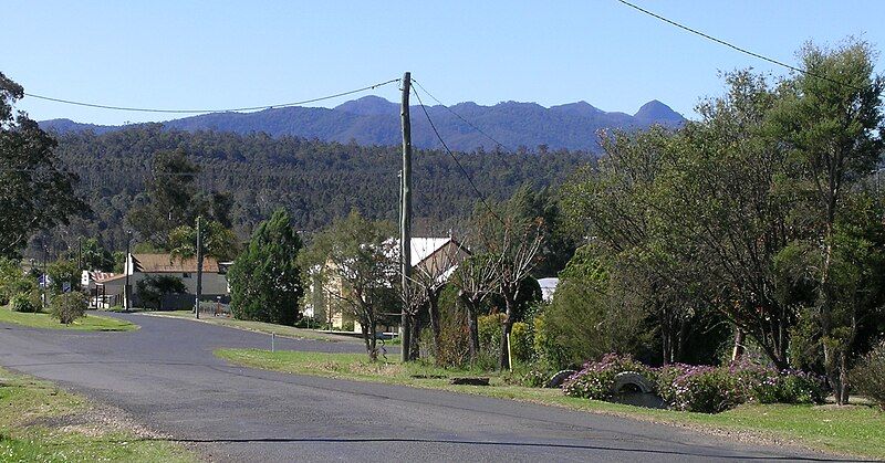 File:Woodenbong.JPG