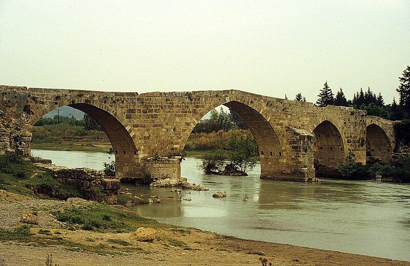 File:AspendosBrücke1.jpg