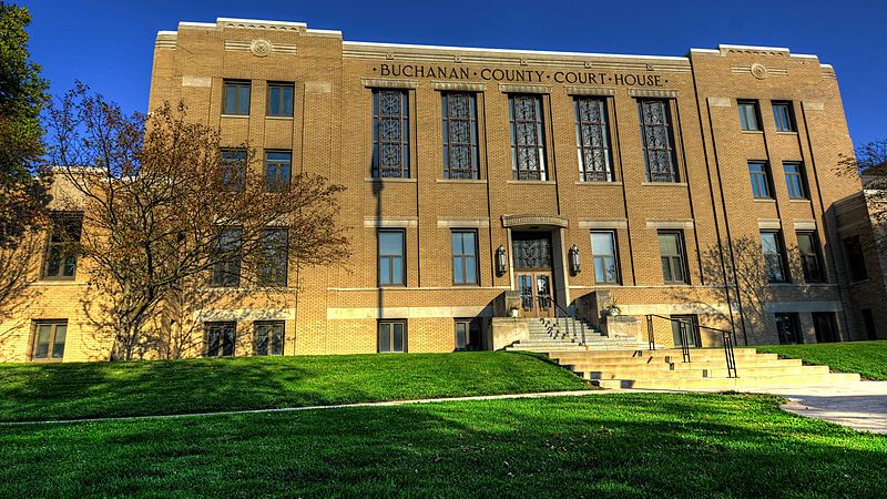 File:Buchanan-county-court-house.jpg