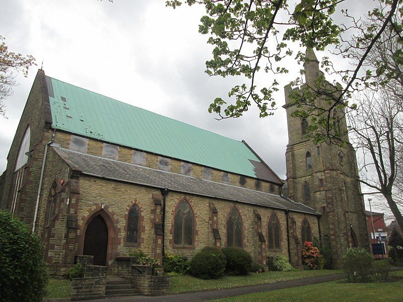 File:Christ Church, Chadderton.jpg