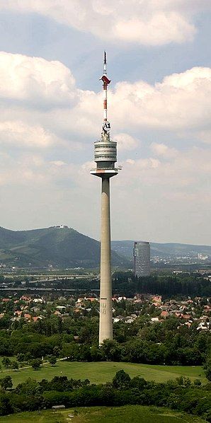 File:Donauturm NW.jpg