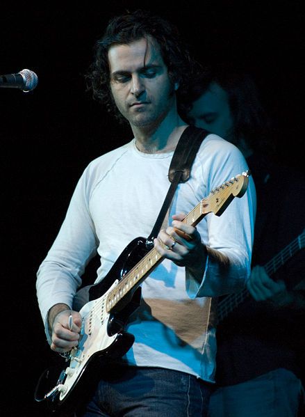 File:Dweezil.jpg