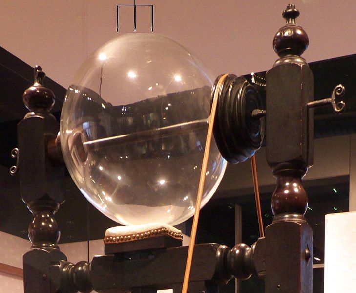 File:Franklin machine globe.jpg