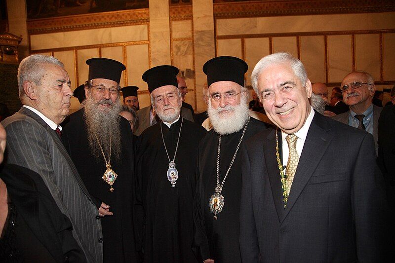 File:Gd Bishops.jpg