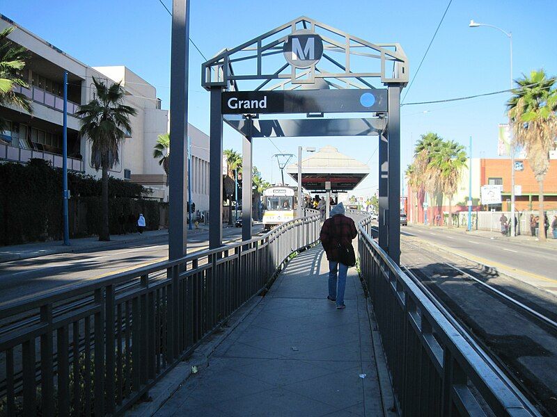 File:Grand Station LACMTA.jpg