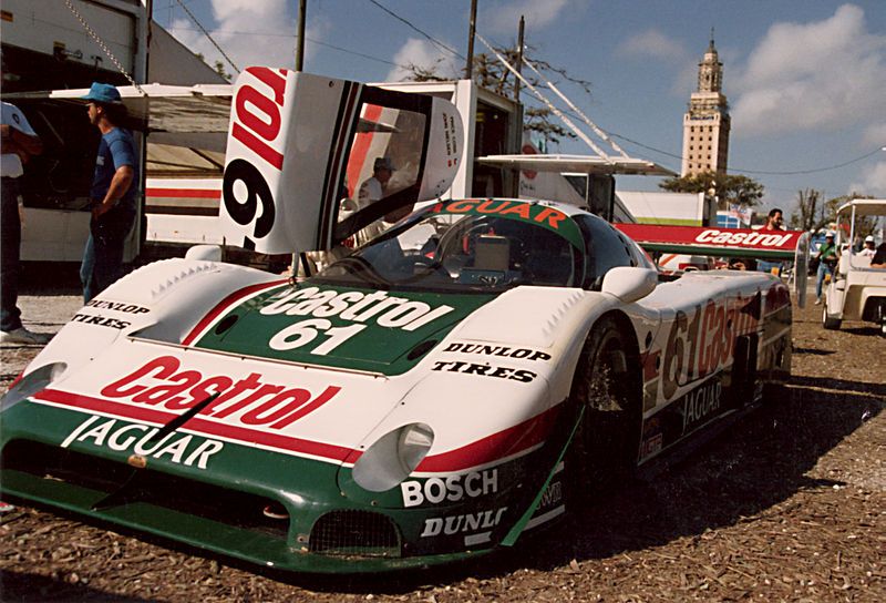 File:JaguarXJR9-61-LFpaddock-89mia.jpg