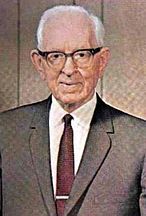 Bust photo of Joseph Fielding Smith